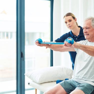 Geriatrik Hastalarda Fizik Tedavi Yöntemleri