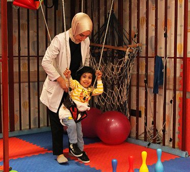 Spi̇na Bi̇fi̇da (Uzay Terapi̇si̇)