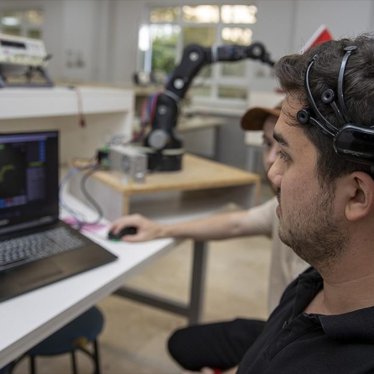 Yapay Zeka Destekli Robotik Tedaviler