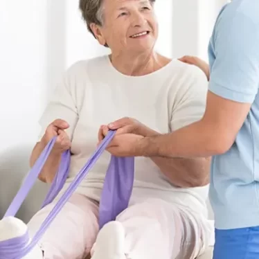 Yaşlılarda Görülen Hastalıklar ve Fizik Tedavinin Önemi