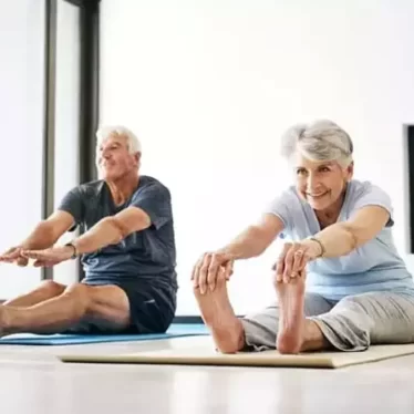 Yaşlılıkla Birlikte Azalan Kas Gücünü Nasıl Koruruz?